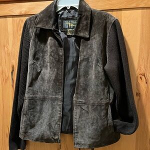 Fabio chocolate suede sweater, sleeved jacket